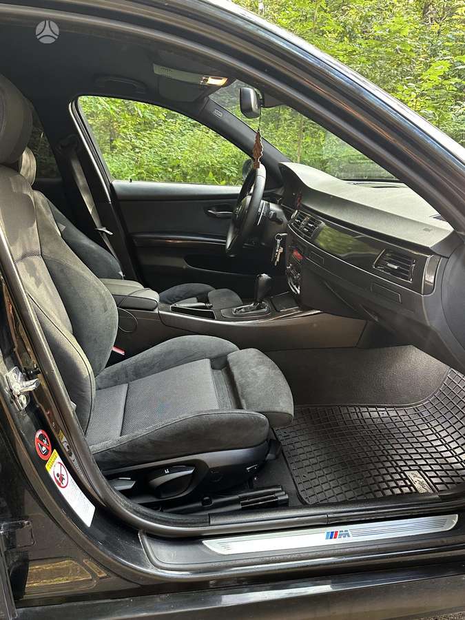 BMW 320, 2.0 l., universalas