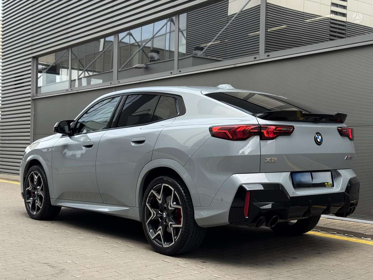 BMW X2, 2.0 l., off-road / crossover