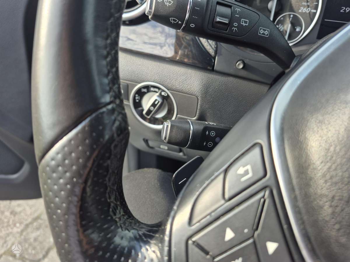 Mercedes-Benz B200, 1.8 l., Минивэн