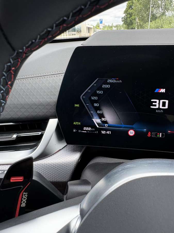 BMW X2, 2.0 l., off-road / crossover