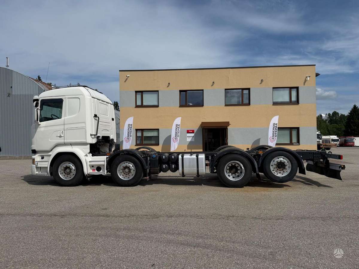 Scania R490, шасси
