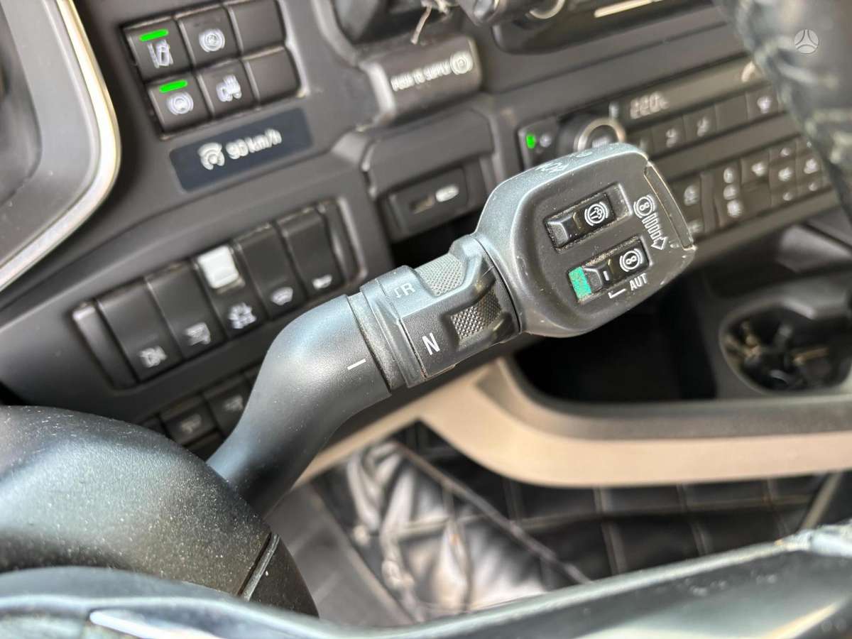 Scania R540, молоковозы