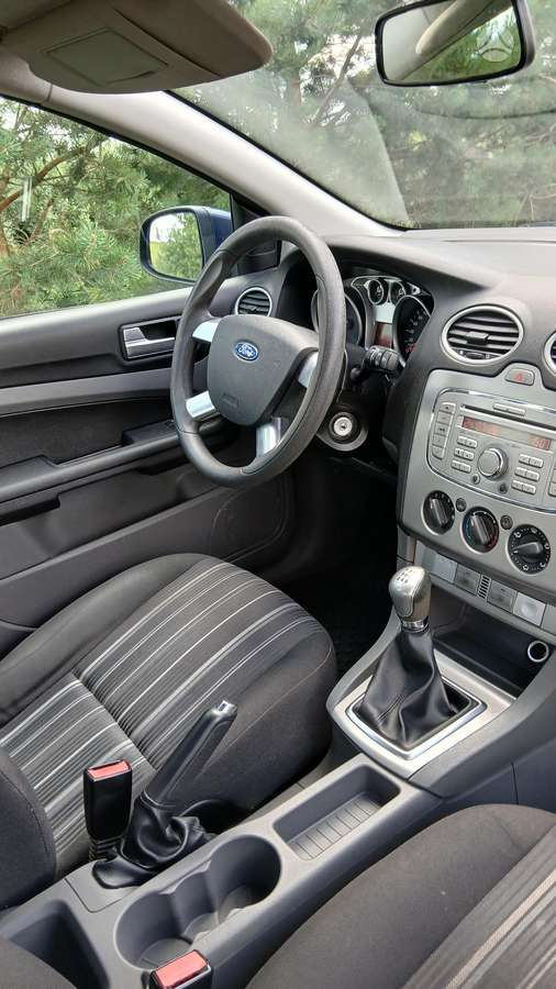 Ford Focus, 1.6 l., hatchback