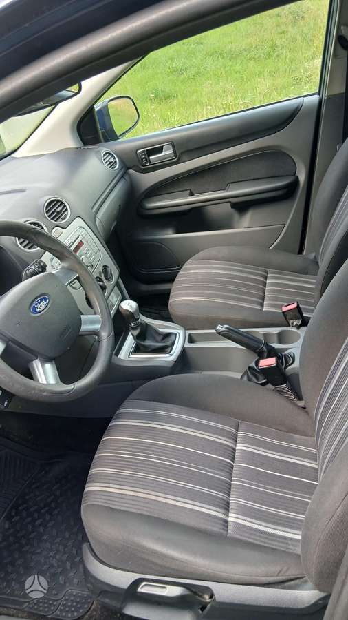 Ford Focus, 1.6 l., hatchback