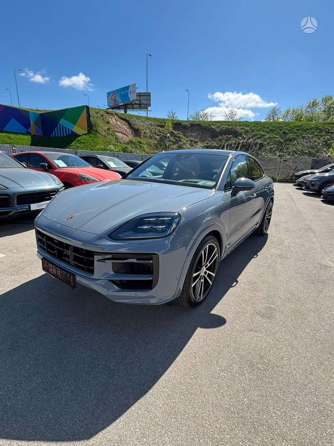 Porsche Cayenne Coupe - 1