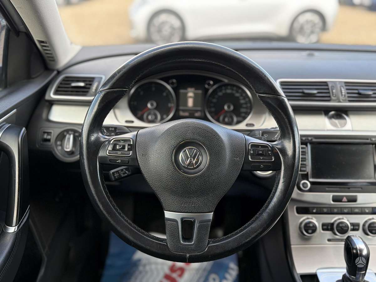 Volkswagen Passat, 2.0 l., Универсал