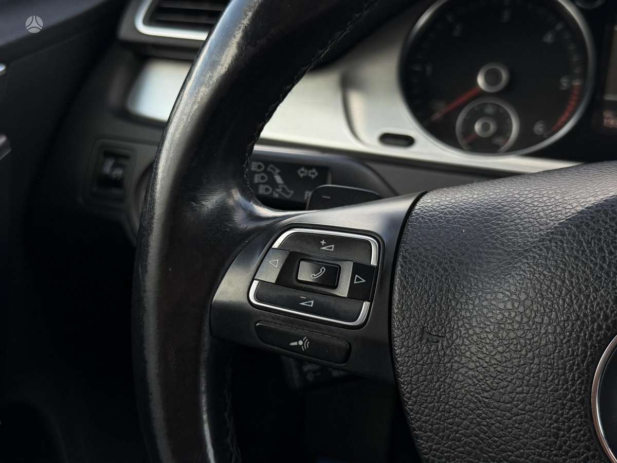 Volkswagen Passat, 2.0 l., Универсал
