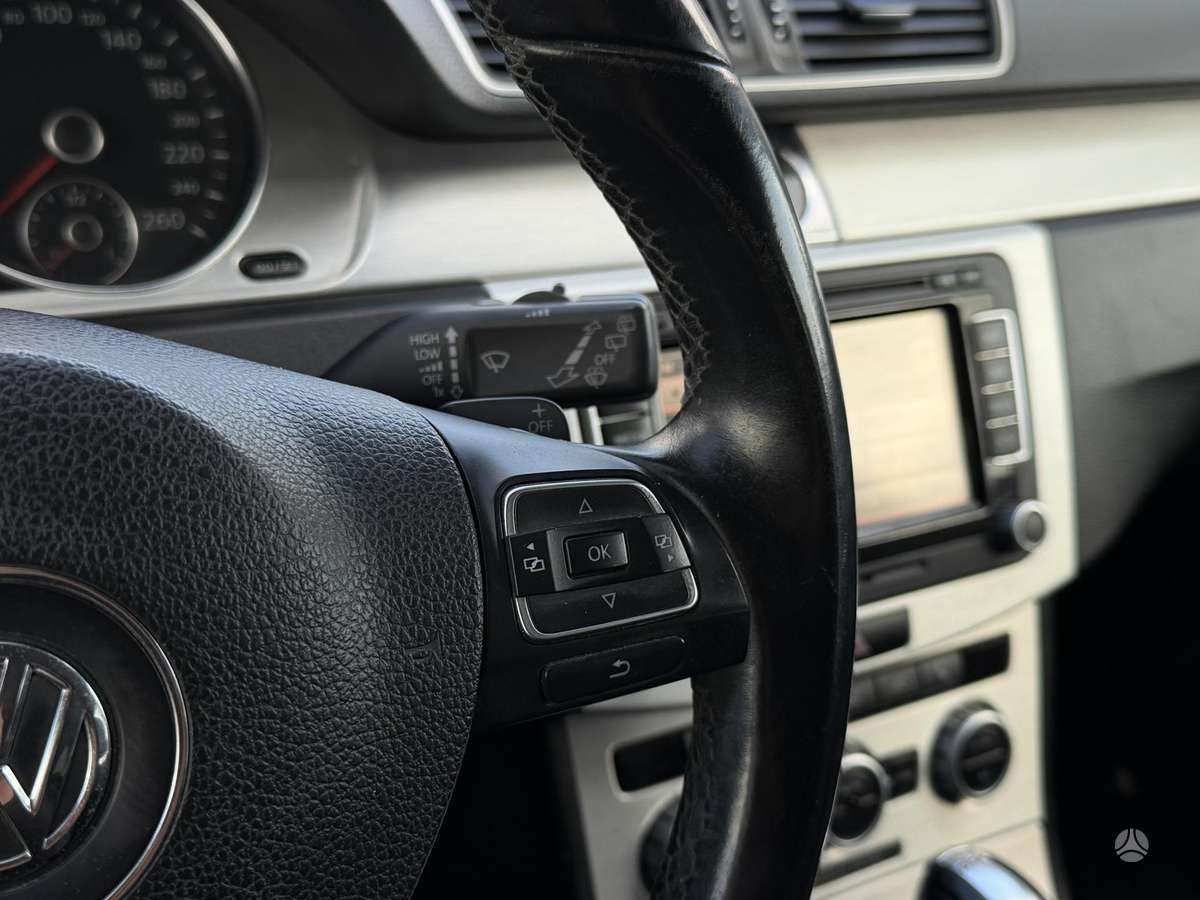 Volkswagen Passat, 2.0 l., Универсал
