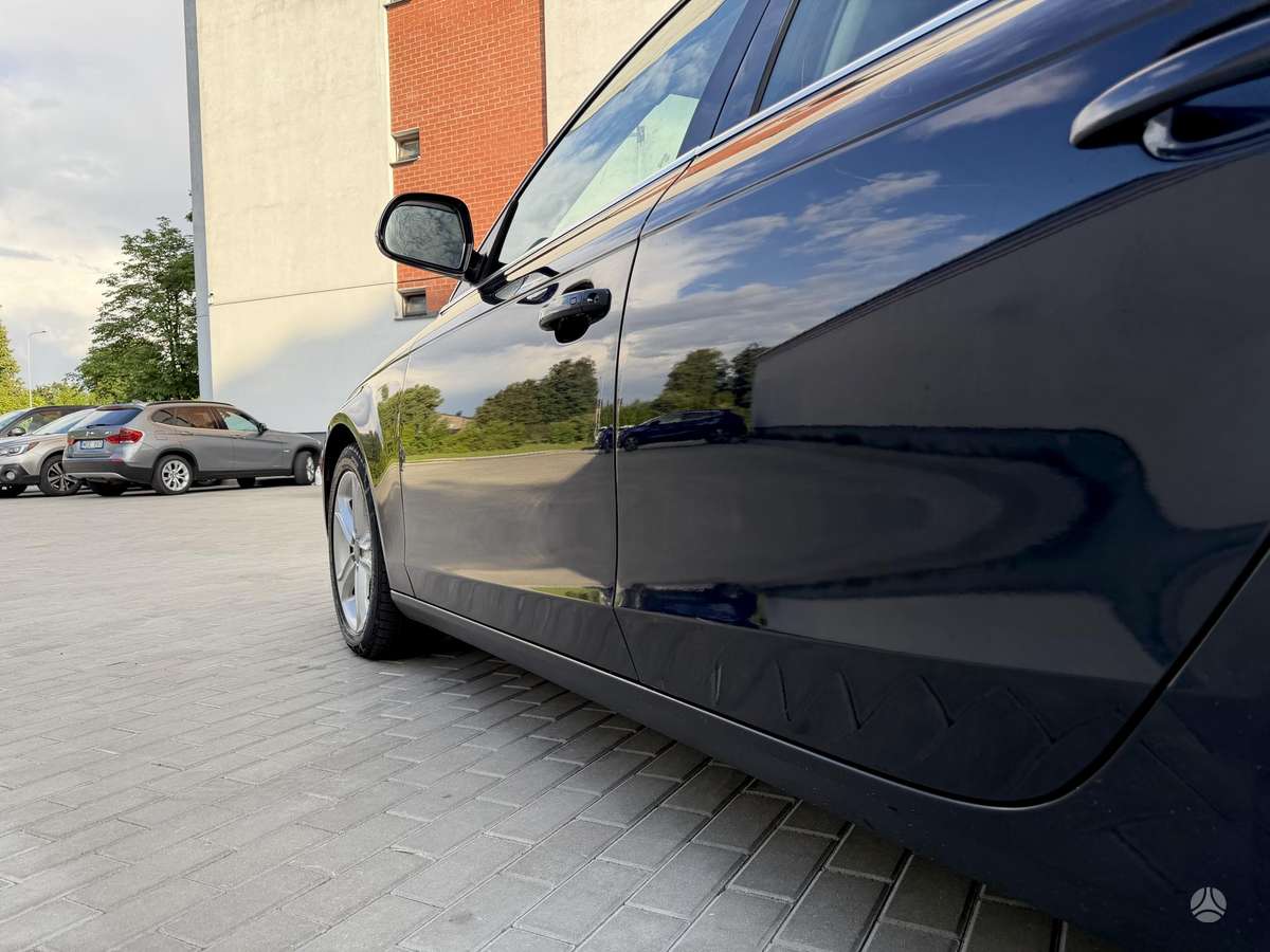 Audi A4, 2.0 l., Седан