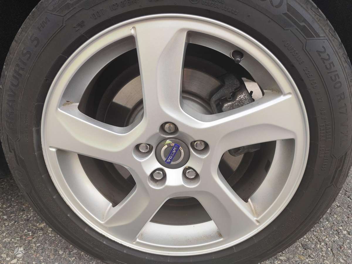Volvo V70, 2.0 l., Универсал