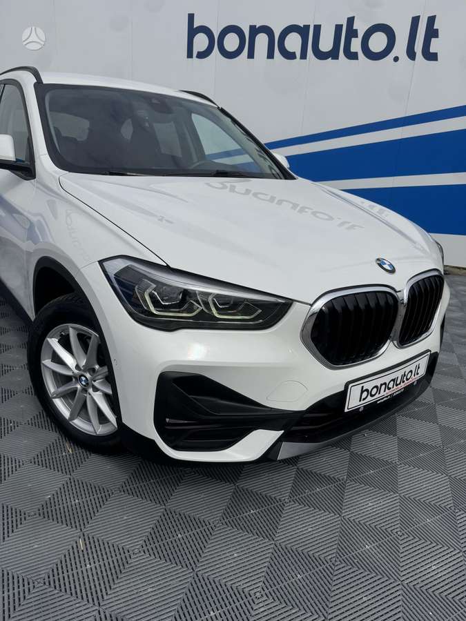 BMW X1, 2.0 l., Хэтчбек