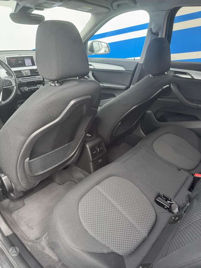 BMW X1, 2.0 l., Хэтчбек