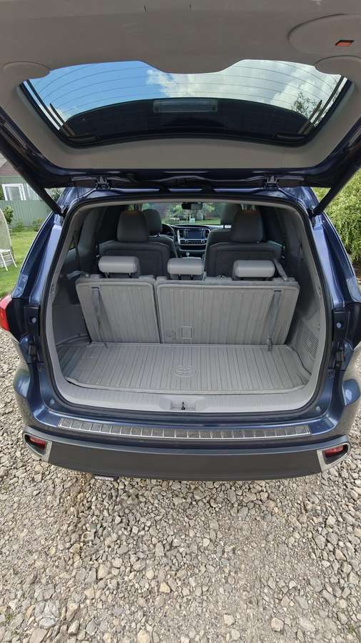 Toyota Highlander - 12