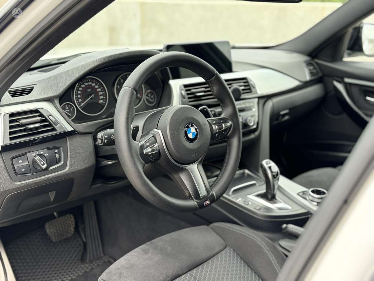 BMW 320, 2.0 l., Универсал