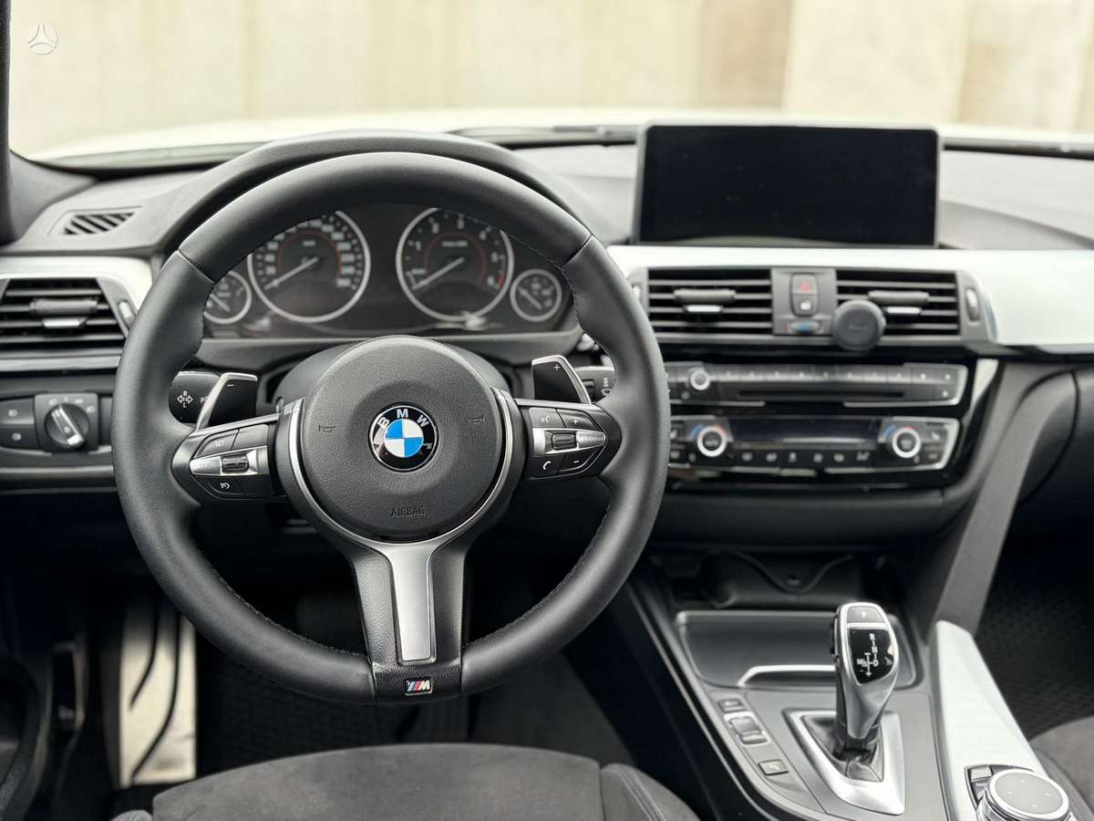 BMW 320, 2.0 l., wagon