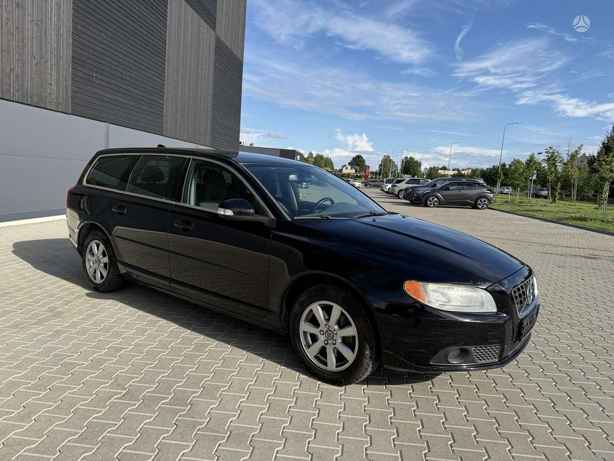Volvo V70, 2.0 l., wagon