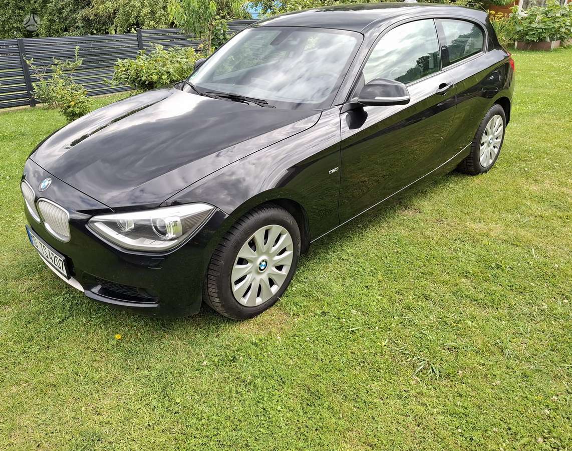 BMW 116, 2.0 l., hečbekas