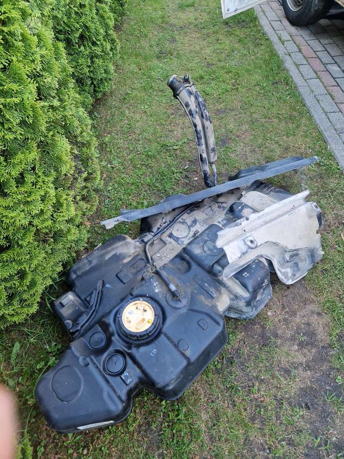 Volkswagen Transporter variklio detalės
