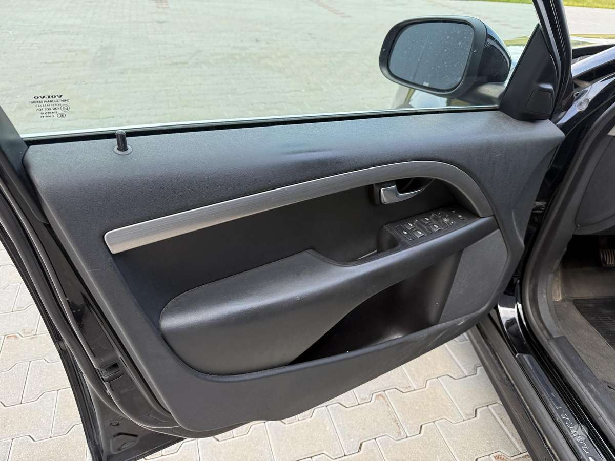 Volvo V70, 2.0 l., Универсал