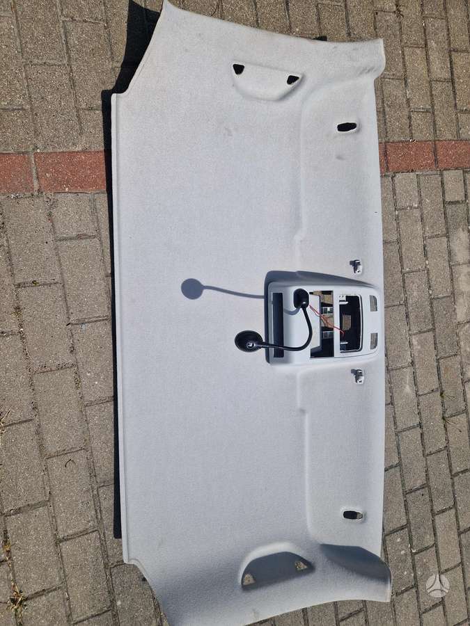 Volkswagen Transporter variklio detalės