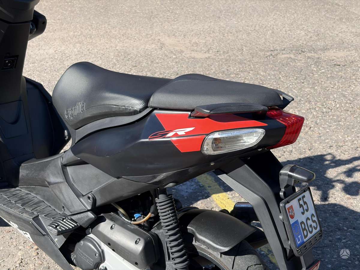 Aprilia SR 49cc, мотороллеры / мопеды