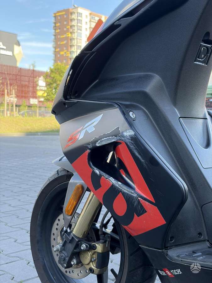Aprilia SR 49cc, scooters / mopeds