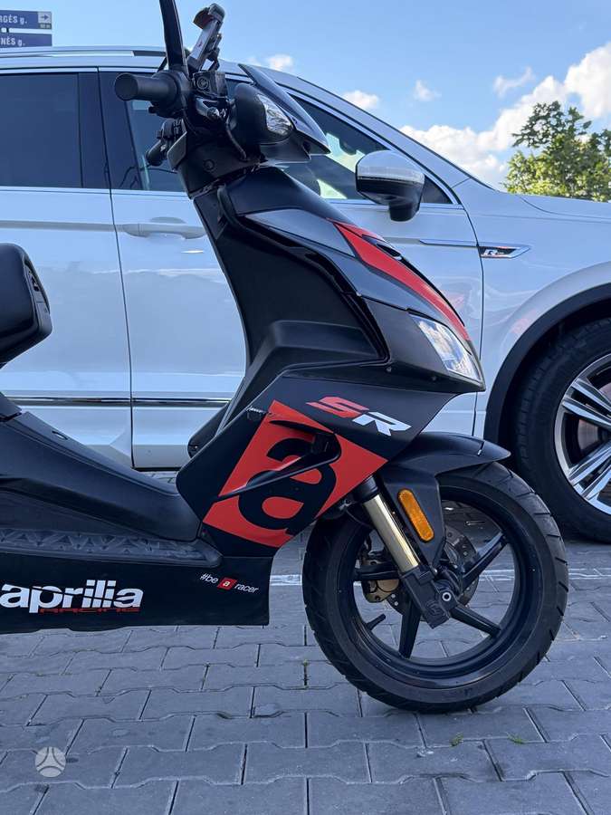 Aprilia SR 49cc, мотороллеры / мопеды