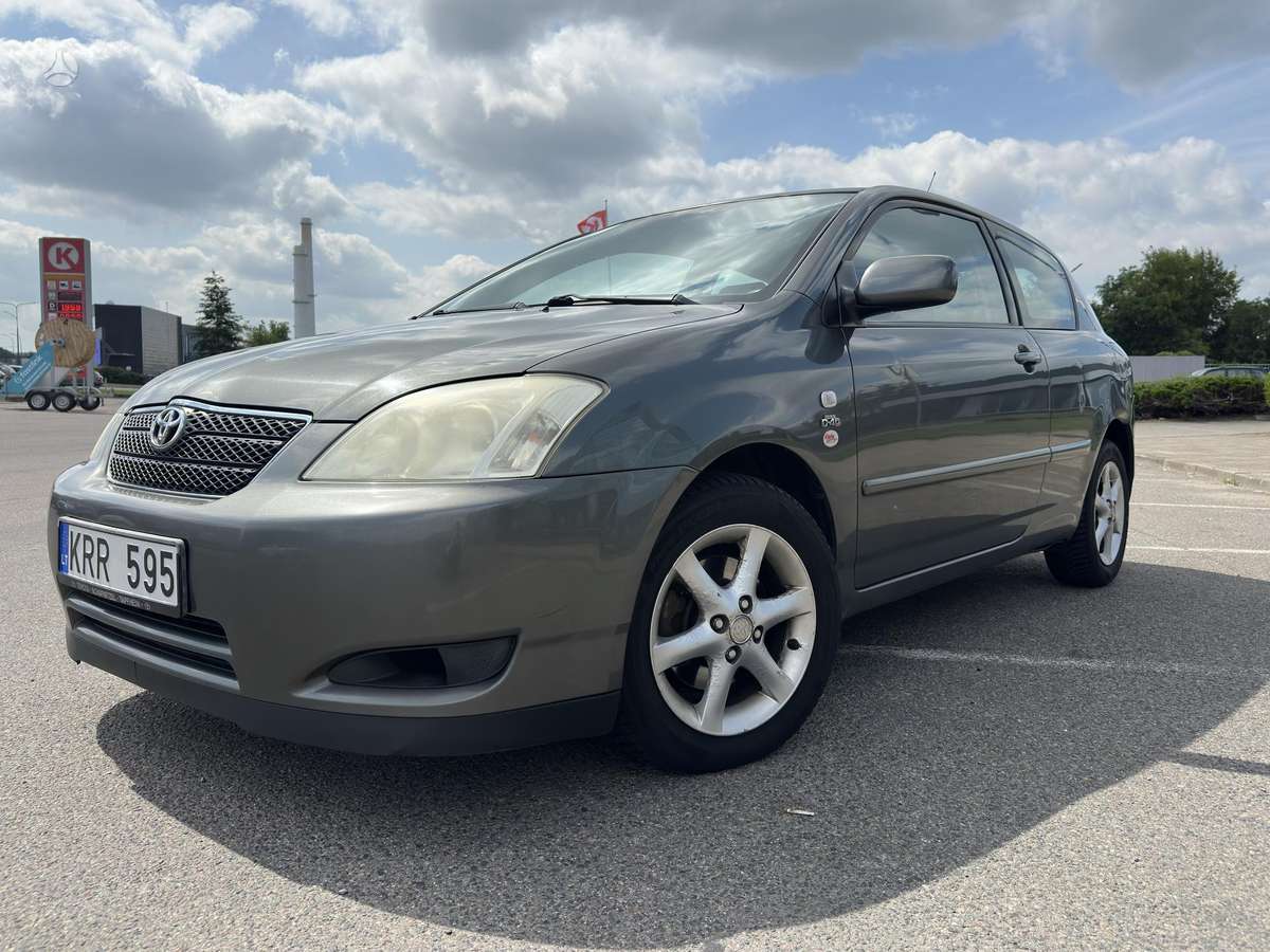 Toyota Corolla, 2.0 l., hatchback