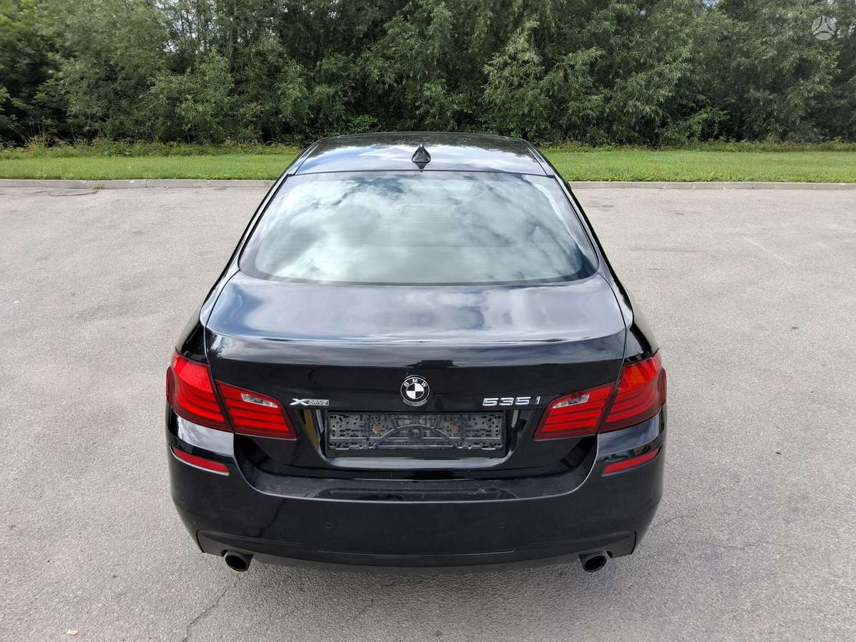 BMW 535, 3.0 l., Седан