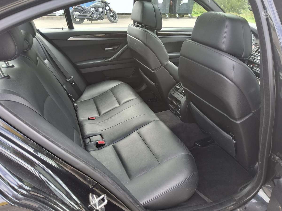 BMW 535, 3.0 l., Седан