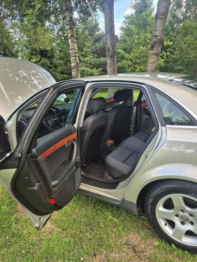 Audi A4, 1.9 l., sedanas