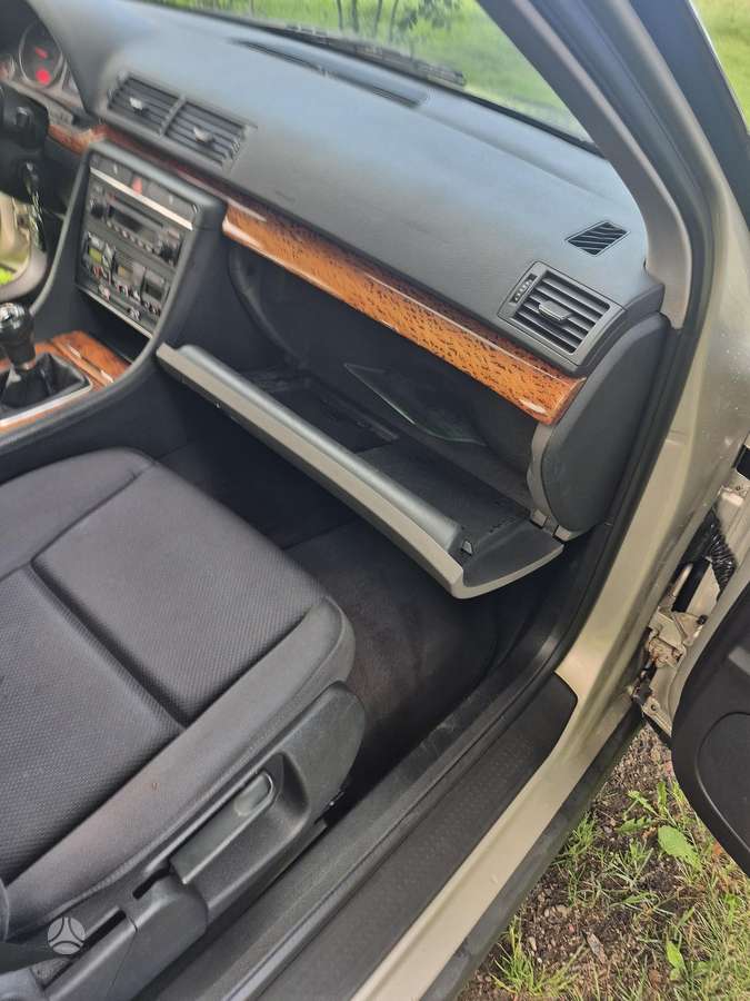 Audi A4, 1.9 l., sedanas