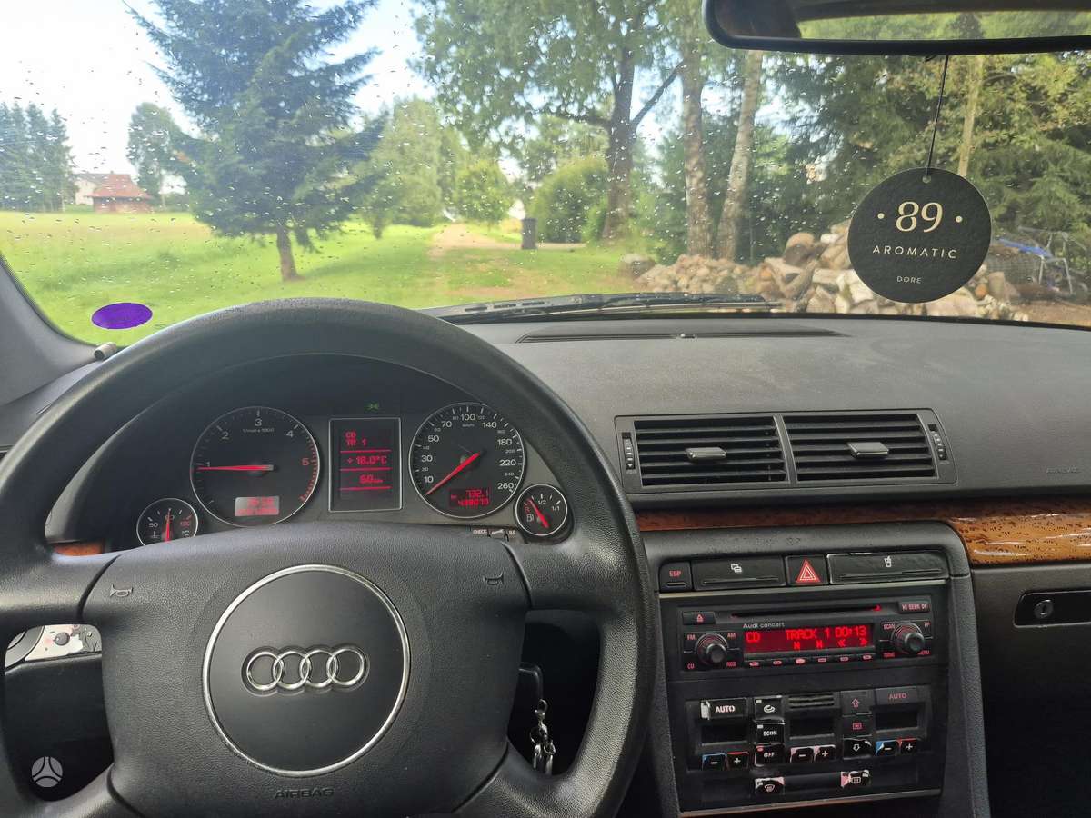 Audi A4, 1.9 l., sedanas