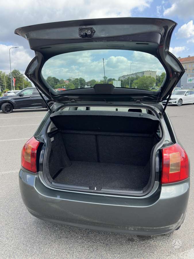 Toyota Corolla, 2.0 l., hatchback