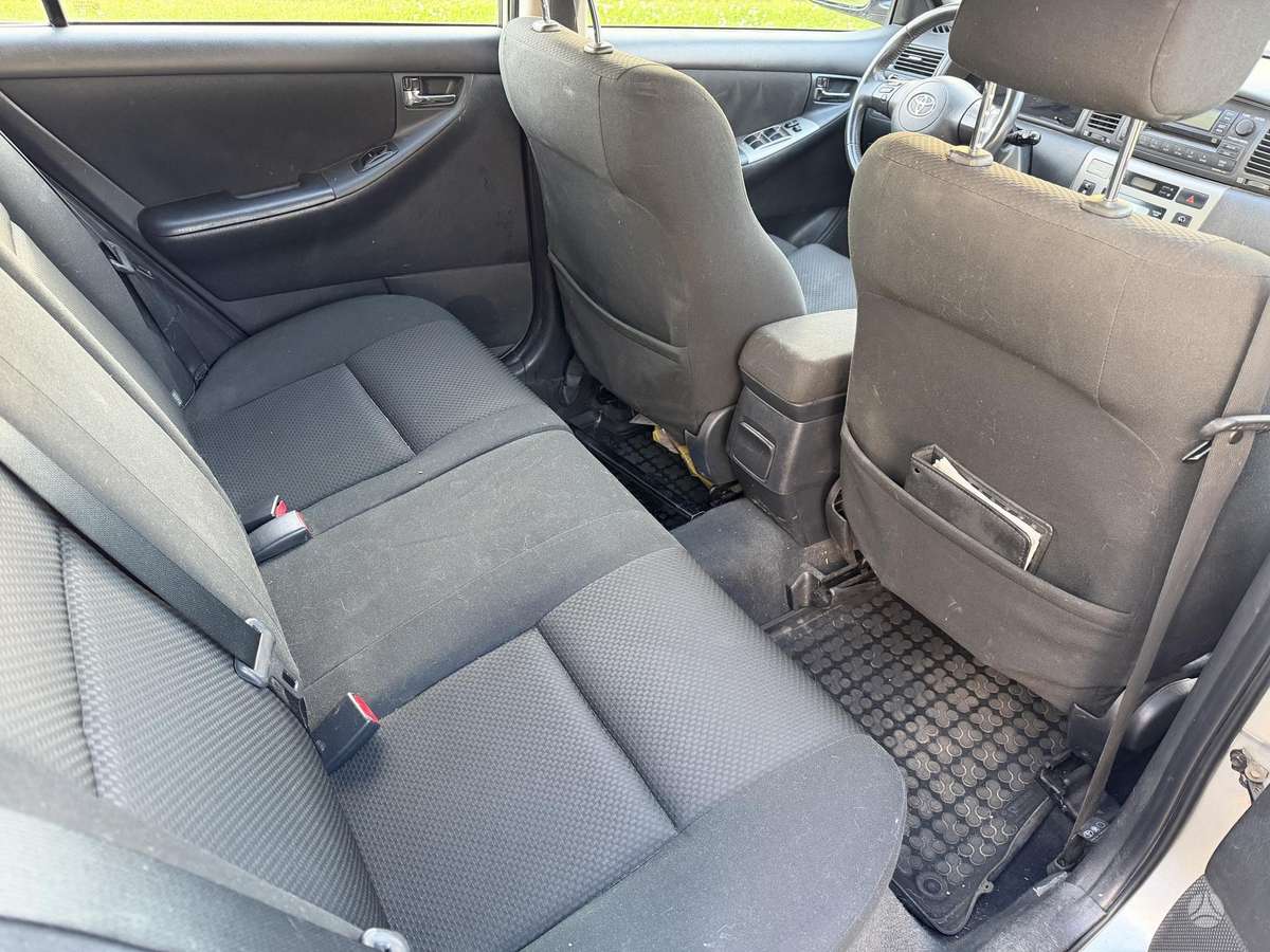 Toyota Corolla, 1.4 l., hatchback
