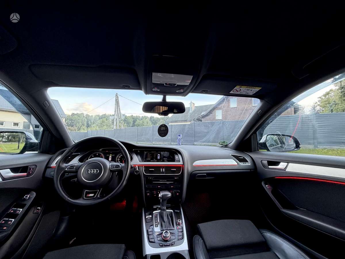Audi A4, 2.0 l., universalas