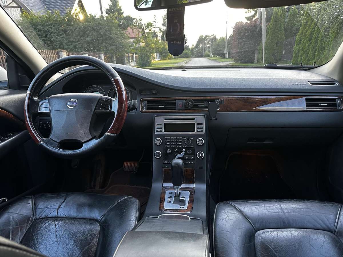Volvo S80, 2.4 l., Седан