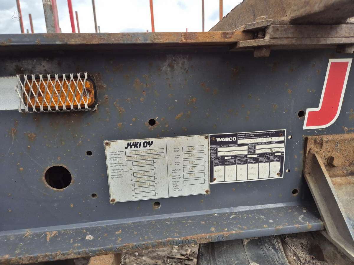 JYKI V31, timber