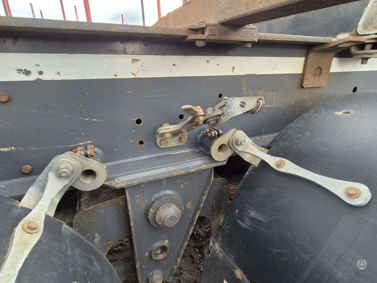JYKI V31, timber