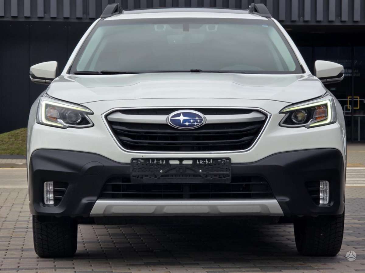 Subaru Outback, 2.5 l., off-road / crossover