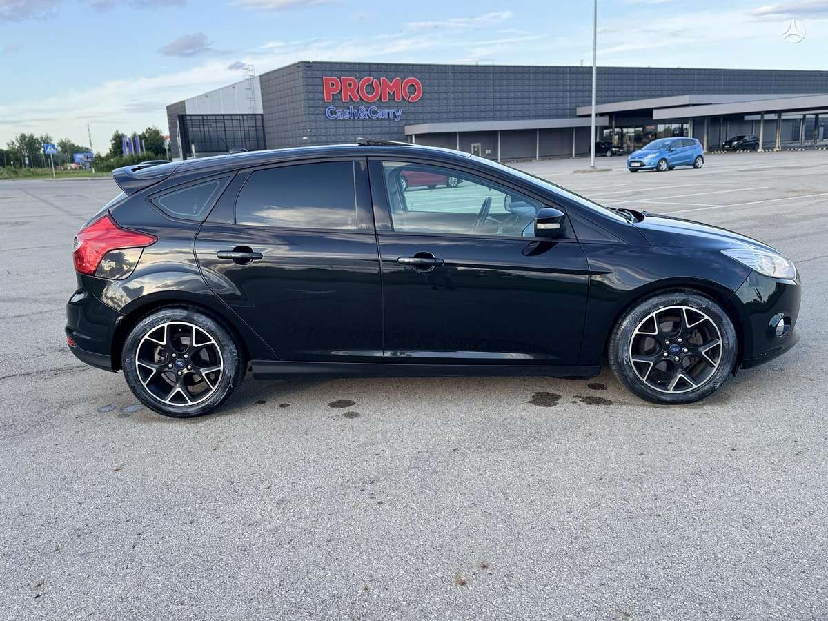 Ford Focus, 2.0 l., hatchback