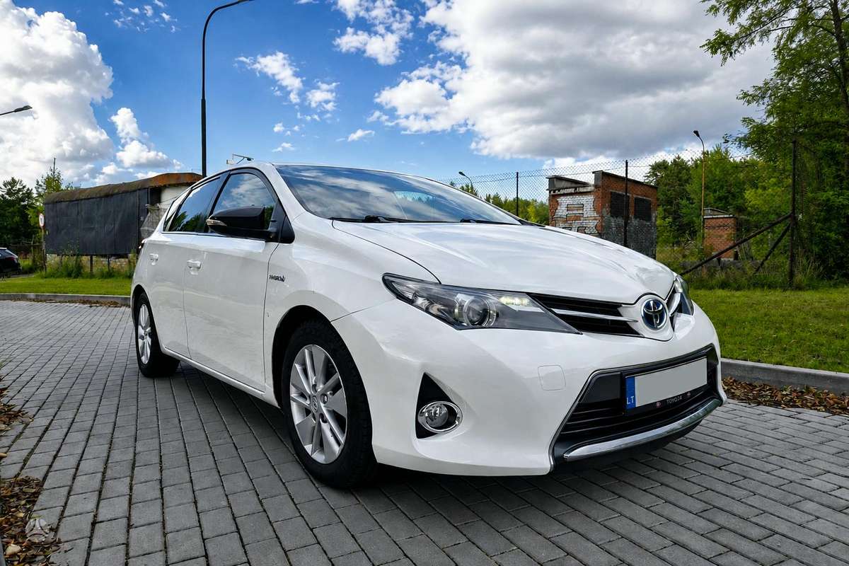 Toyota Auris - 4