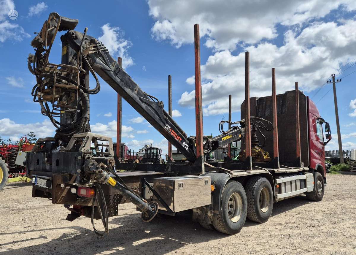 Volvo FH540, timber trucks