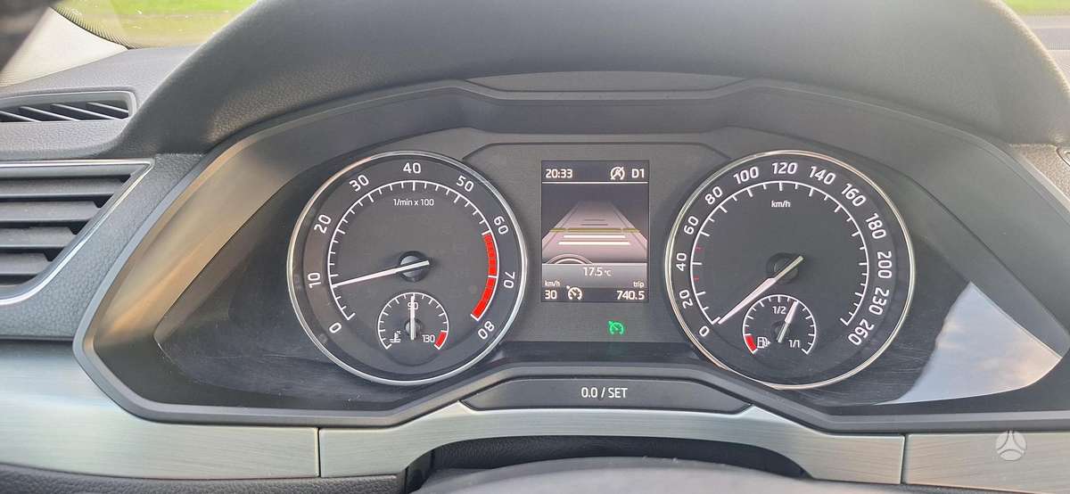 Skoda Superb, 1.8 l., hatchback