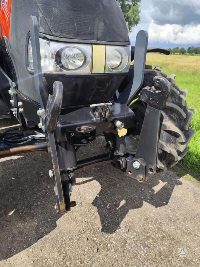Case-IH Maxxum su krautuvu, тракторы