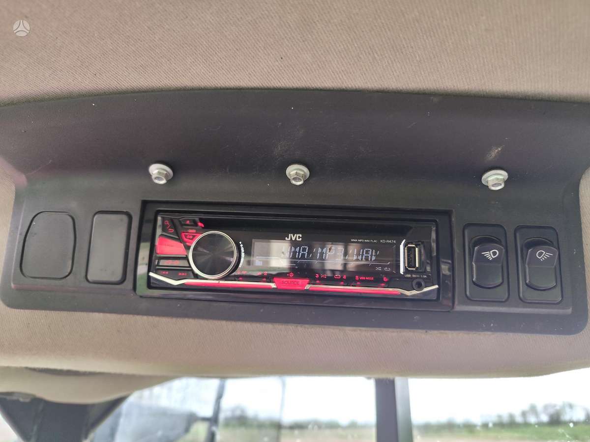 Case-IH Maxxum su krautuvu, тракторы