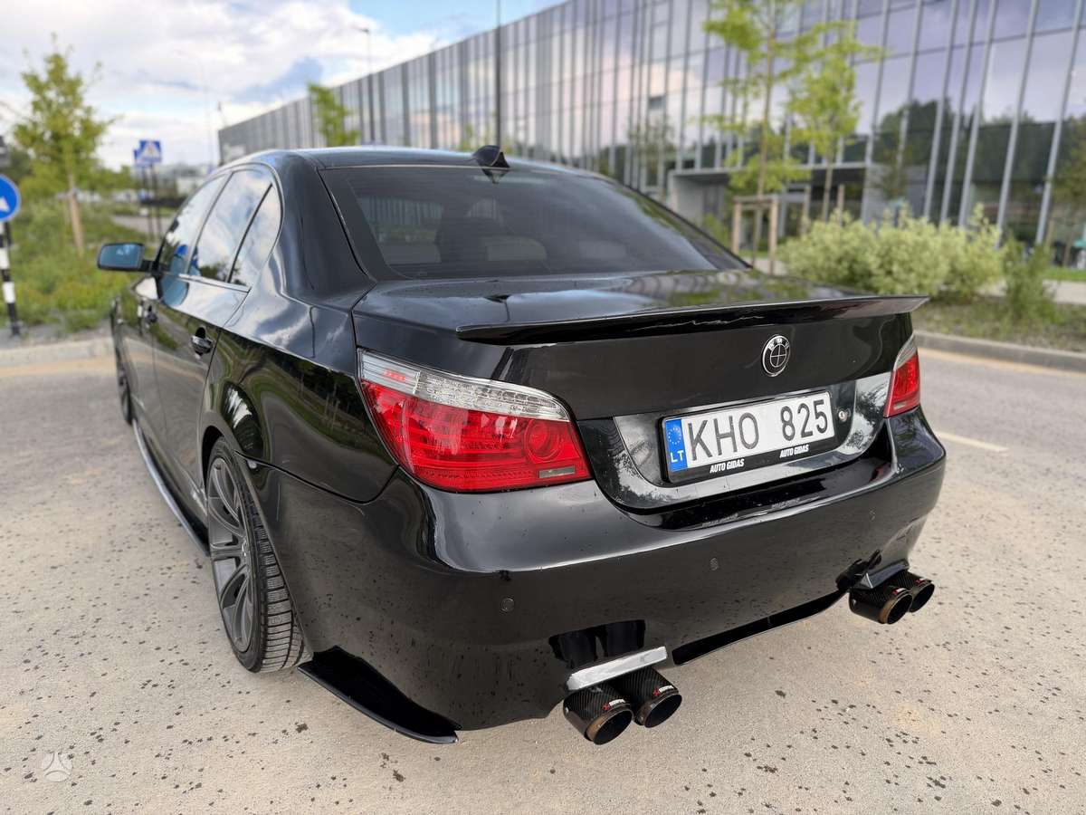 BMW 530, 3.0 l., Седан