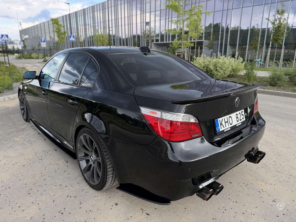 BMW 530, 3.0 l., Седан
