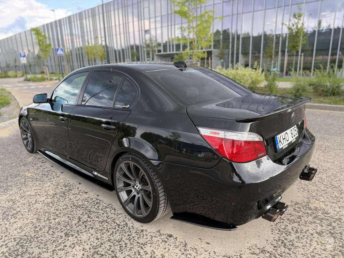 BMW 530, 3.0 l., Седан
