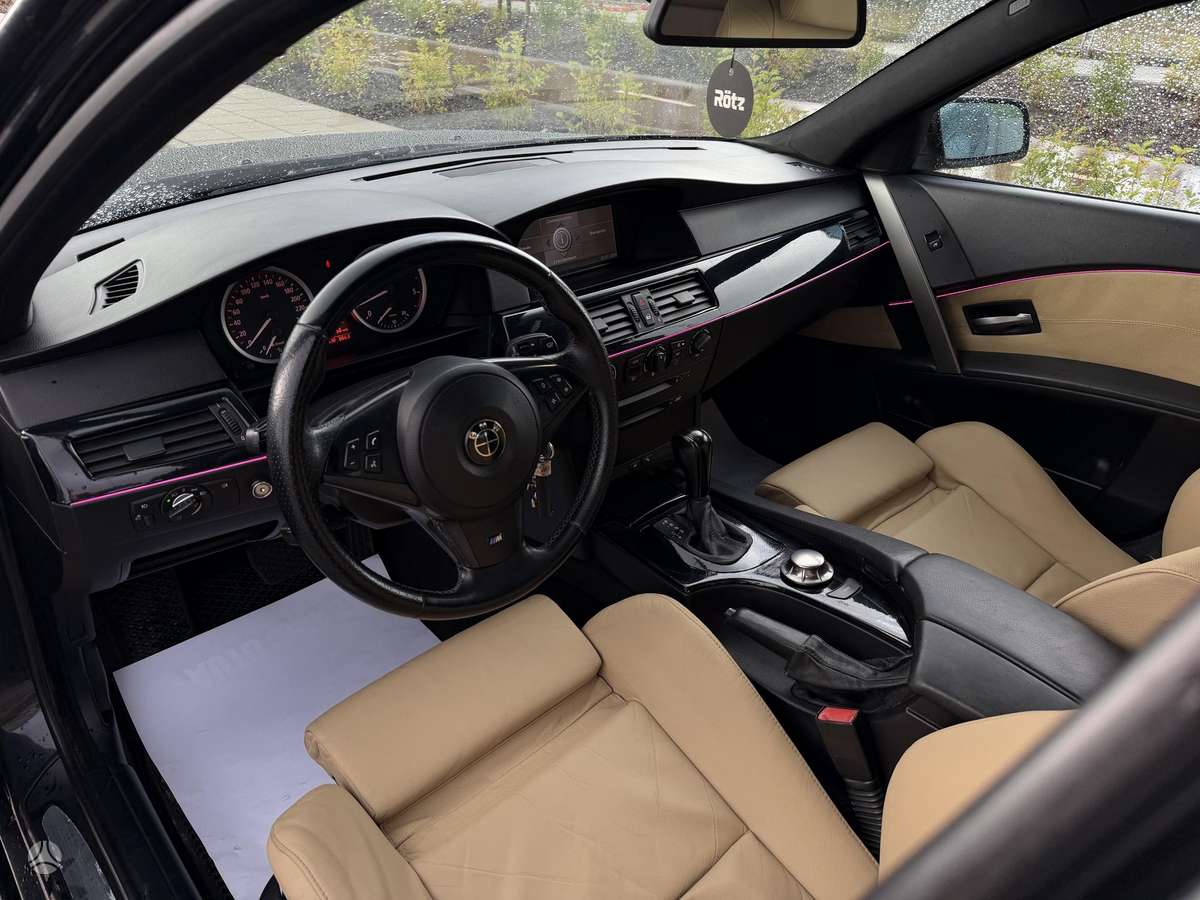BMW 530, 3.0 l., Седан
